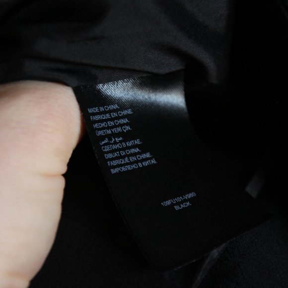 ✨NWOT✨ bebe ruffle zip cropped jacket - Picture 11 of 12